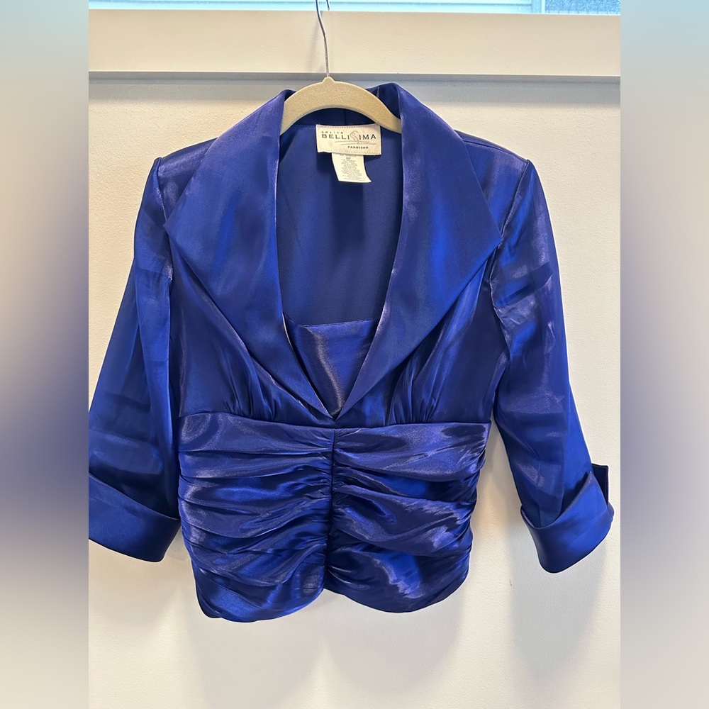 Gorgeous light blouse. Iridescent